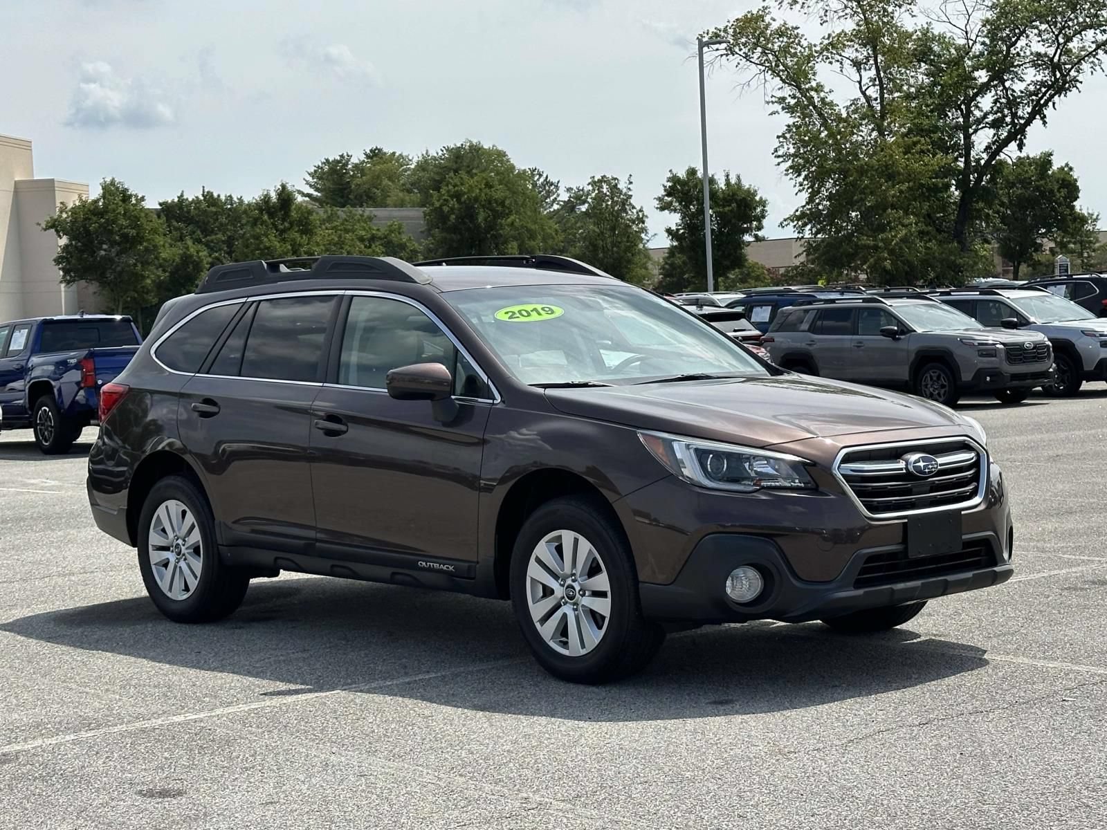 Used 2019 Subaru Outback 2.5i Premium AWD/4WD image 7