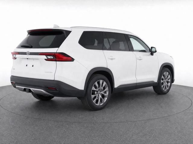 Used 2024 Toyota Grand Highlander AWD image 4