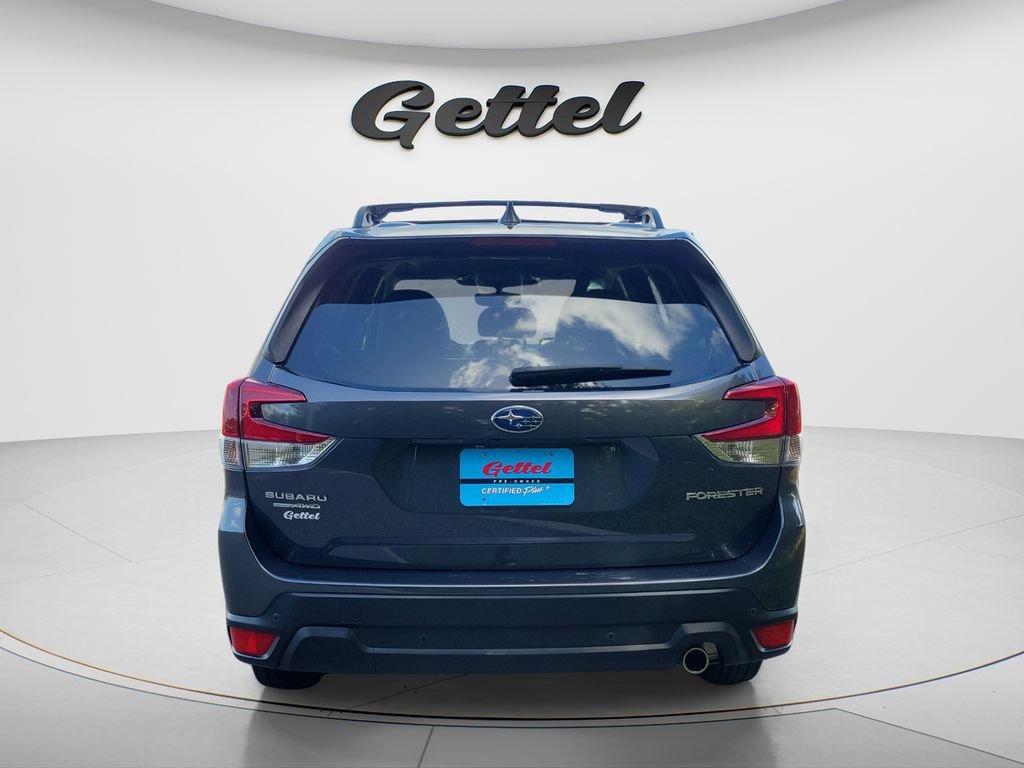 Used 2023 Subaru Forester Limited AWD/4WD image 6
