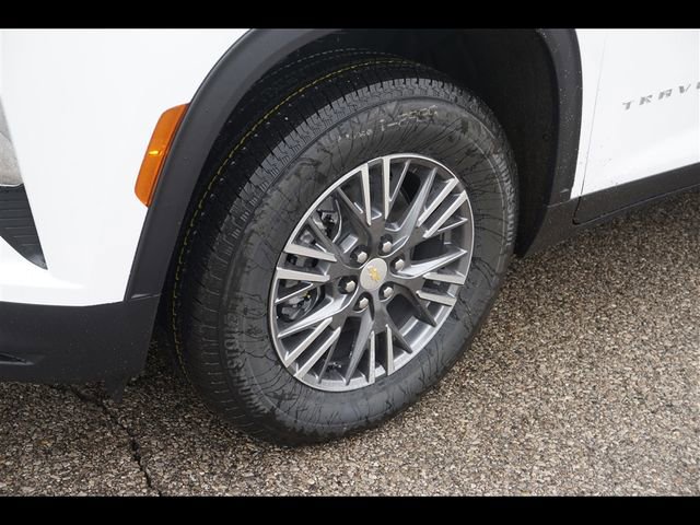 New 2026 Chevrolet Traverse LT image 24