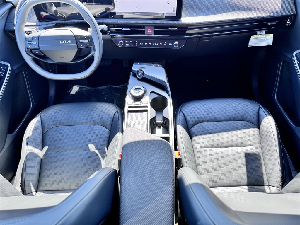 New 2025 Kia EV6 Wind image 28