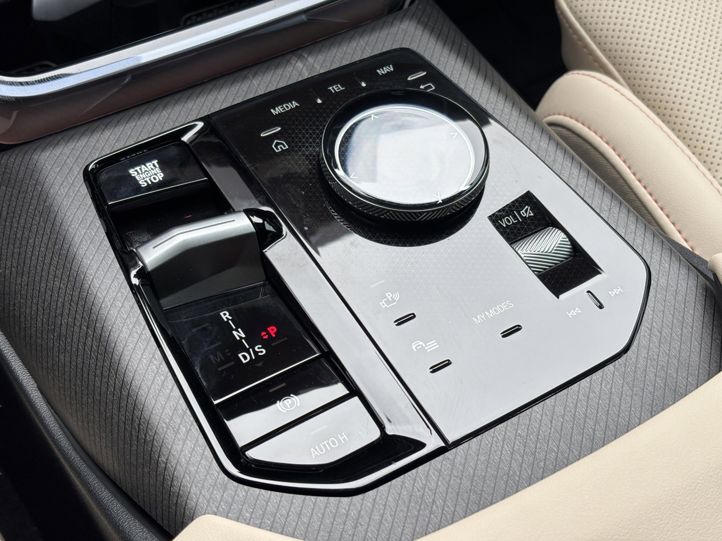 Used 2026 BMW X3 xDrive30 w/ Convenience Package image 13