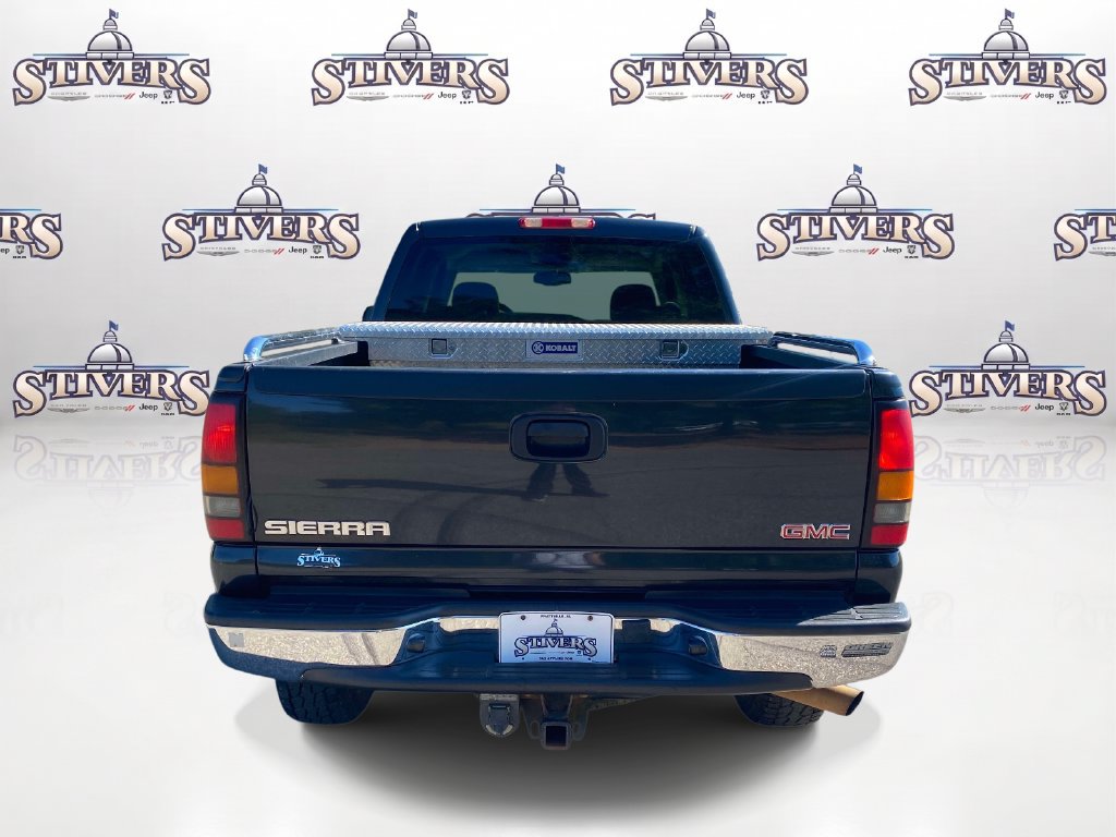 Used 2005 GMC Sierra 2500 SLT w/ Heavy-Duty Power Package AWD/4WD image 7