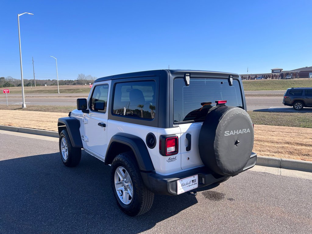 Used 2020 Jeep Wrangler Sport image 12