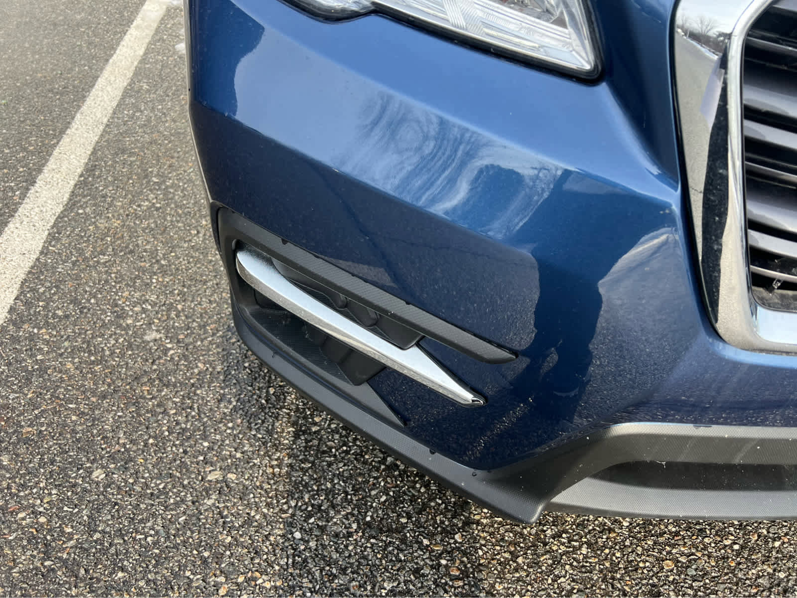 Used 2022 Subaru Ascent Premium image 3