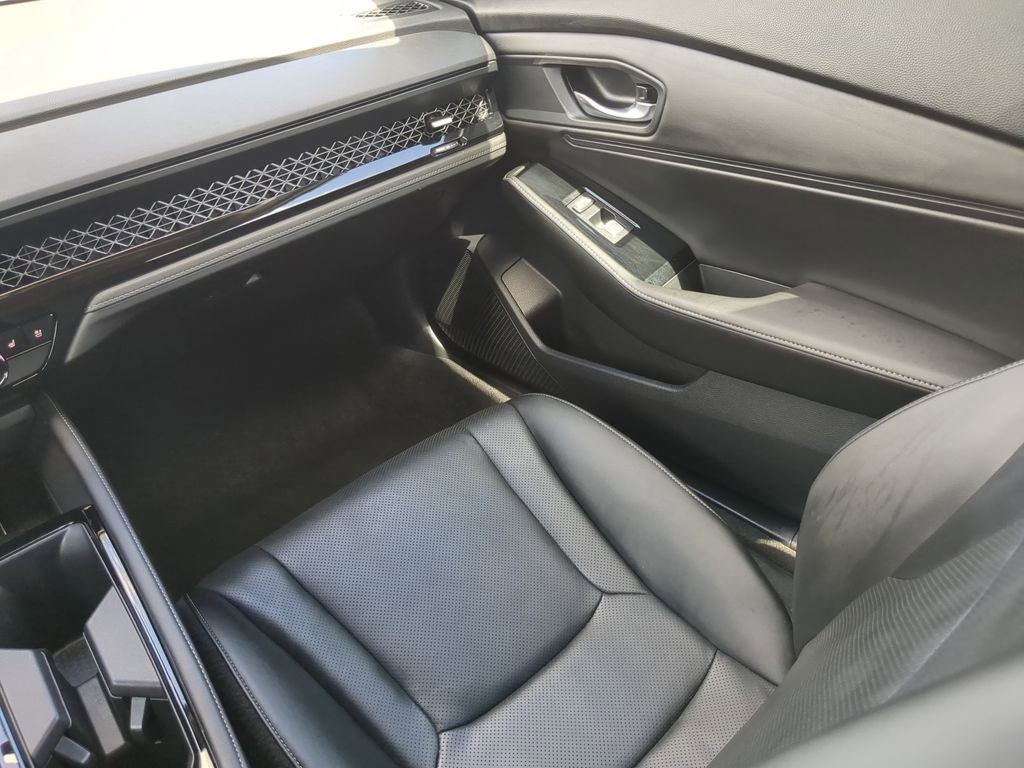 Used 2023 Honda Accord Touring image 15
