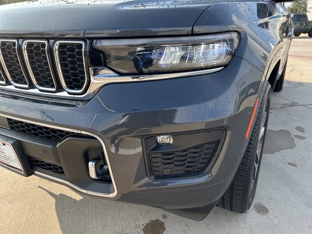 Used 2024 Jeep Grand Cherokee Overland image 4
