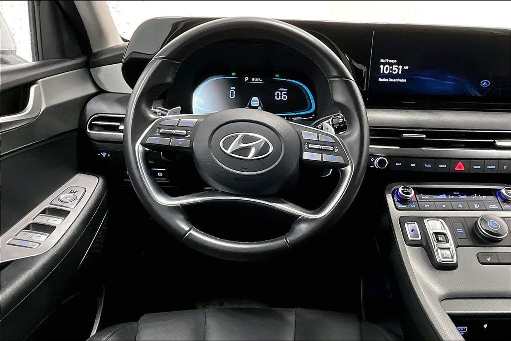 Used 2025 Hyundai Palisade SEL FWD image 6