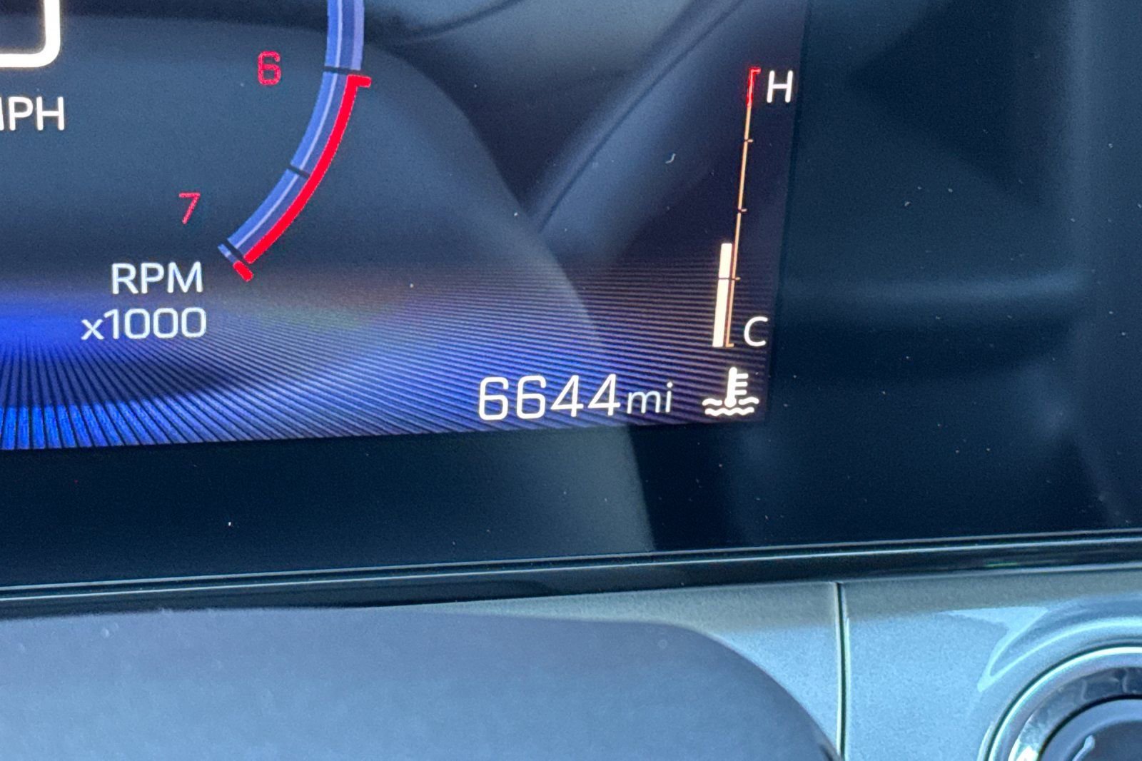 Used 2025 Chevrolet Trax LT w/ Driver Confidence Package image 28