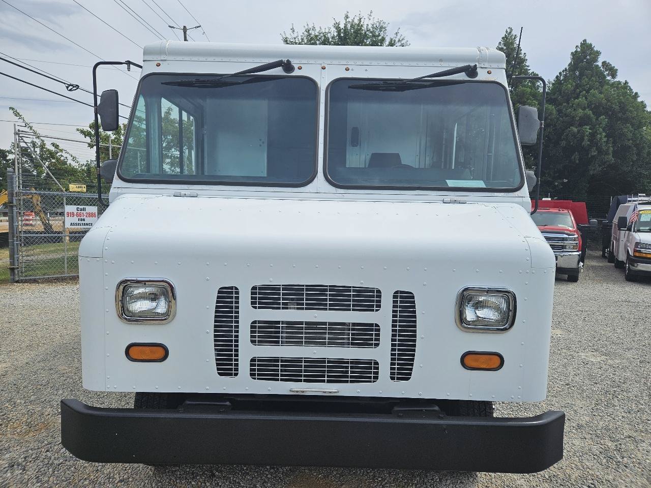 Used 2015 Ford E-350 and Econoline 350 Super Duty w/ A/C Prep Package RWD image 8