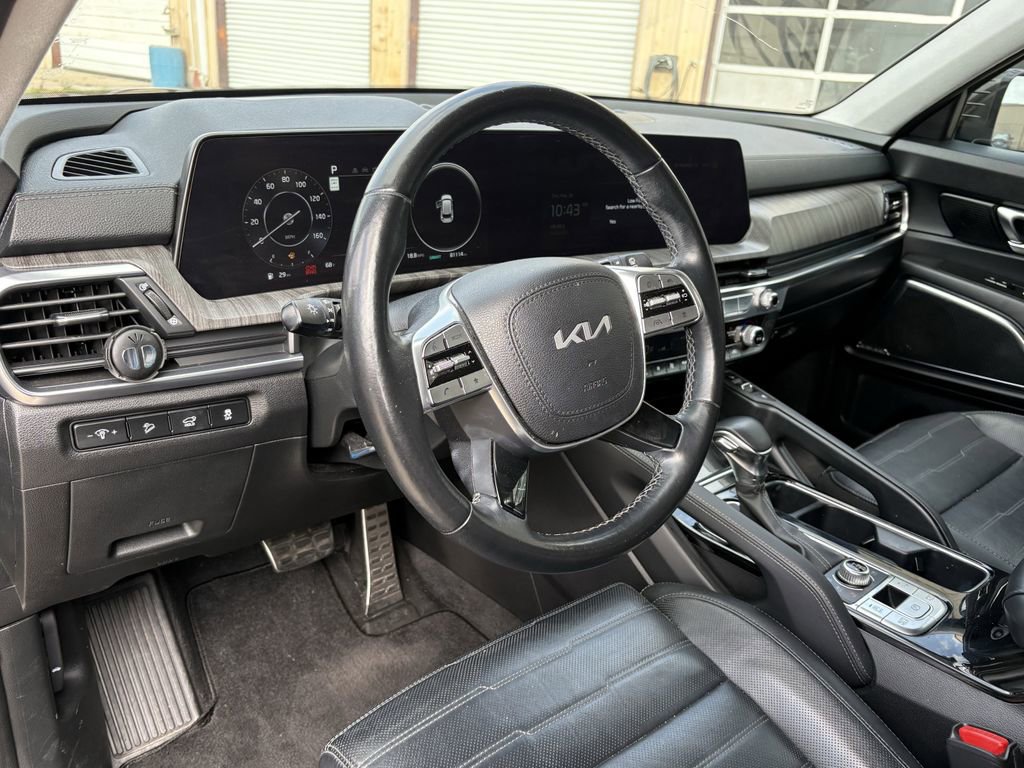 Used 2023 Kia Telluride SX Prestige image 14