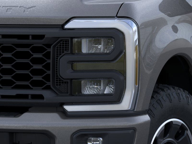 New 2025 Ford F250 Lariat w/ Lariat Ultimate Package image 18
