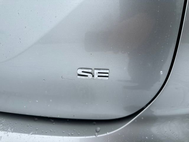 Used 2024 Mitsubishi Outlander AWD image 19