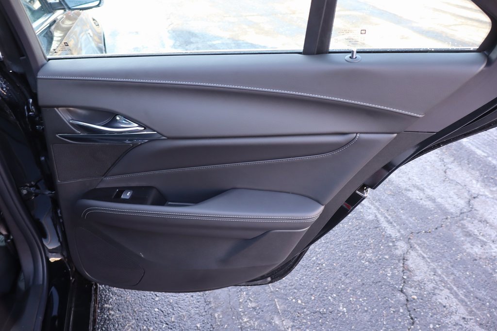 Used 2025 Cadillac CT4 Premium Luxury image 33