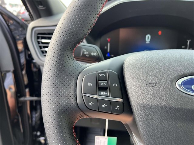 New 2025 Ford Escape ST-Line w/ Equipment Group 301A image 17