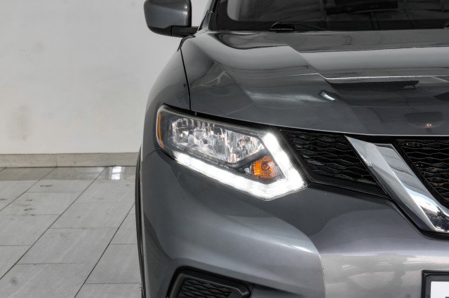 Used 2016 Nissan Rogue S AWD/4WD image 43