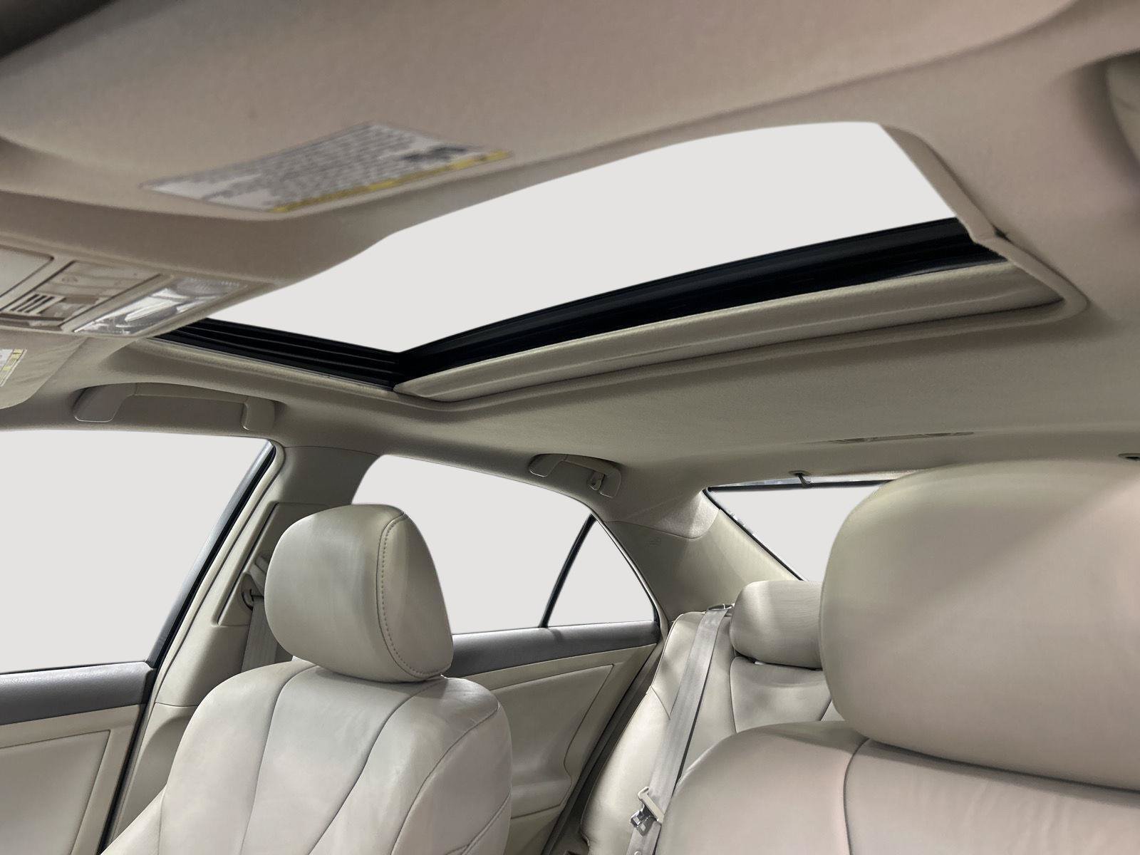 Used 2009 Toyota Camry XLE w/ Leather Pkg FWD image 21