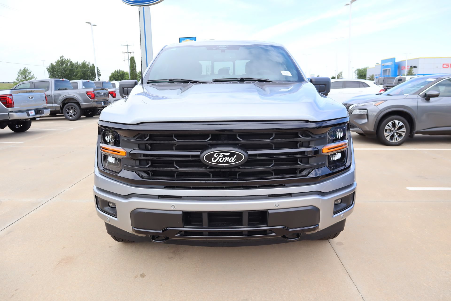 New 2026 Ford F150 XLT w/ Equipment Group 302A MID AWD/4WD image 11
