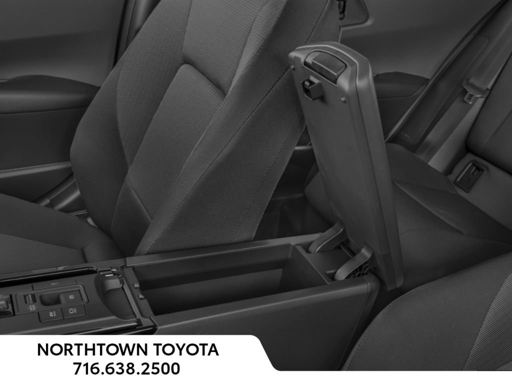 New 2026 Toyota Prius LE image 13