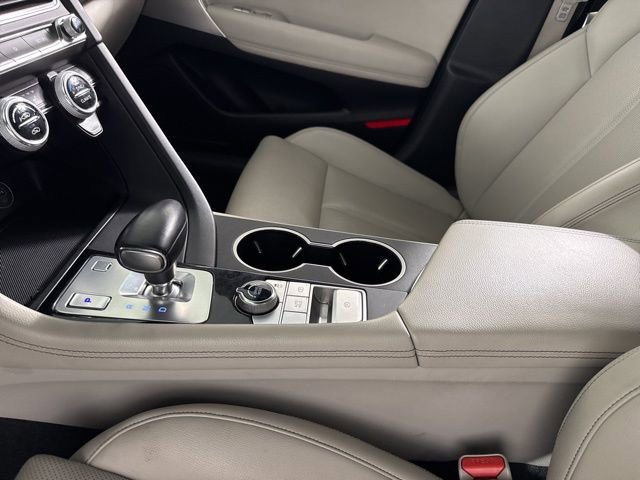 Used 2023 Genesis G70 2.0T image 24