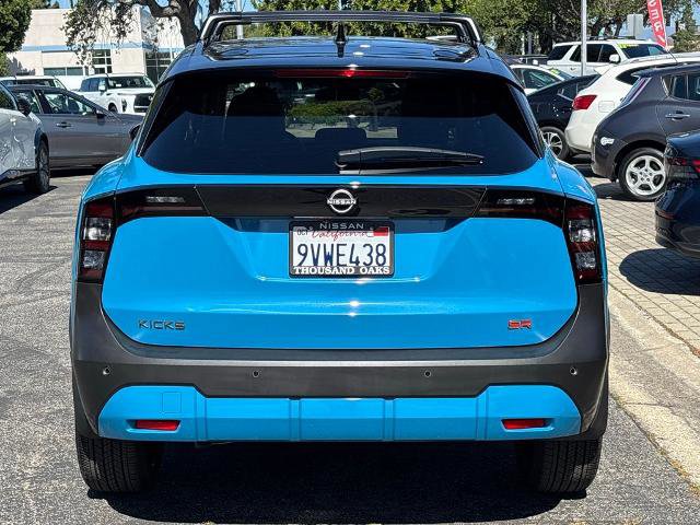 Certified 2025 Nissan Kicks SR FWD image 4