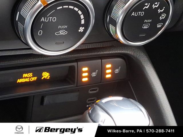 Used 2024 MAZDA MX-5 Miata RF Grand Touring RWD image 19