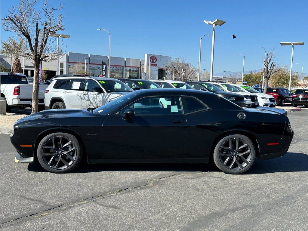 Certified 2022 Dodge Challenger R/T w/ Blacktop Package image 3