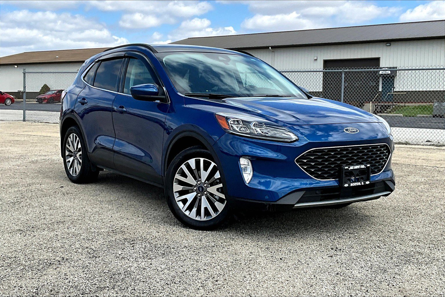 Used 2022 Ford Escape Titanium w/ Class II Trailer Tow Package image 38