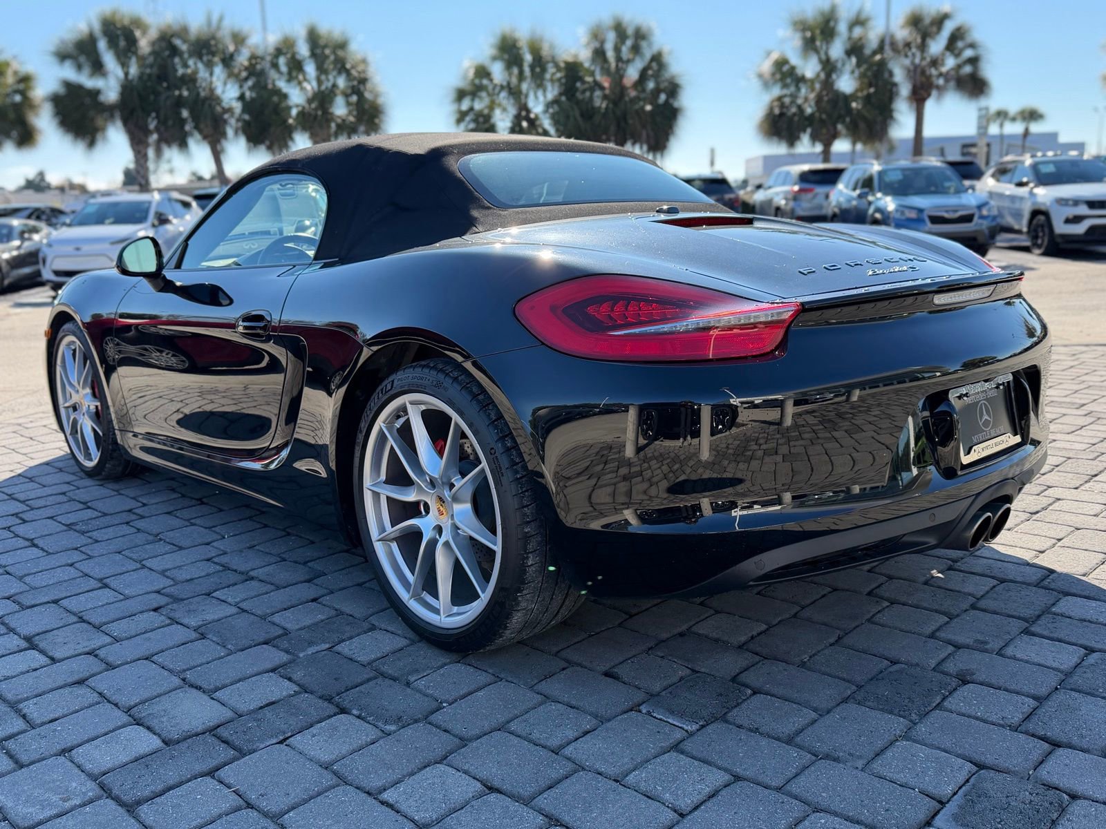 Used 2015 Porsche Boxster S image 9