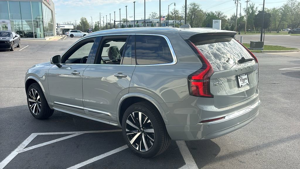 New 2026 Volvo XC90 B5 Core AWD/4WD image 4