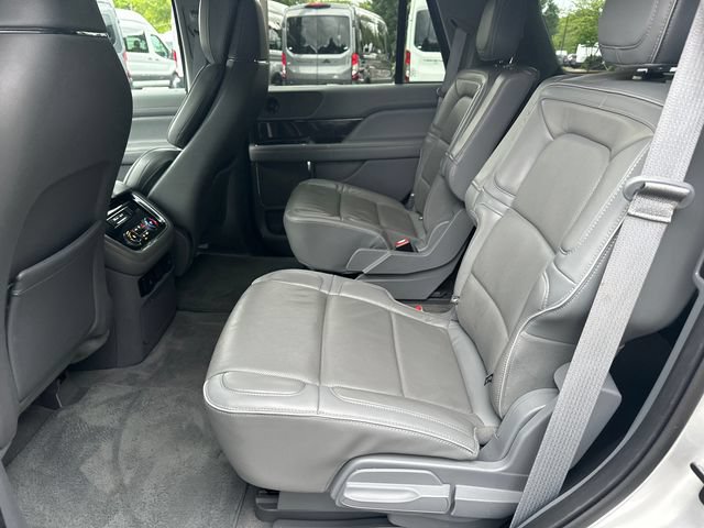 Used 2019 Lincoln Navigator Reserve AWD/4WD image 21