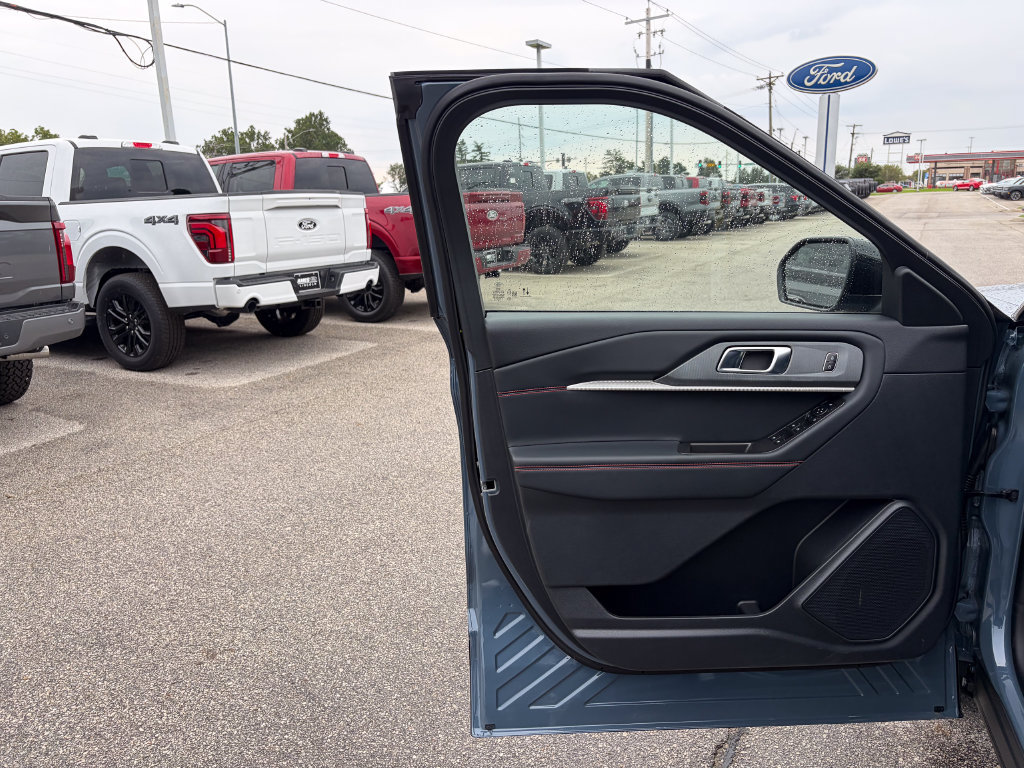 New 2027 Ford Explorer ST-Line AWD/4WD image 12