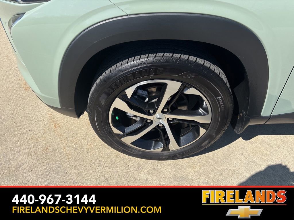 Certified 2024 Chevrolet Trax RS w/ Driver Confidence Package image 47