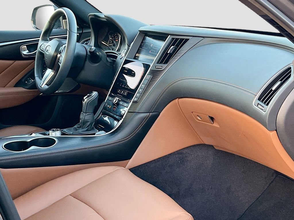 Used 2024 INFINITI Q50 Sensory image 31