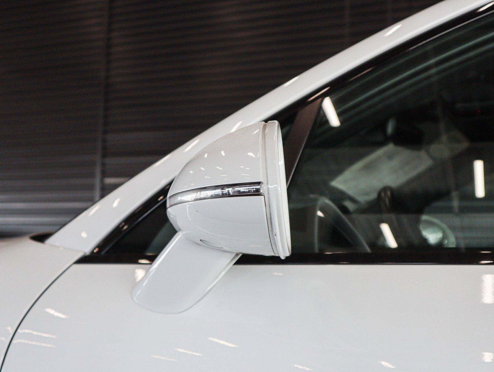 Certified 2023 Porsche Macan S AWD/4WD image 25