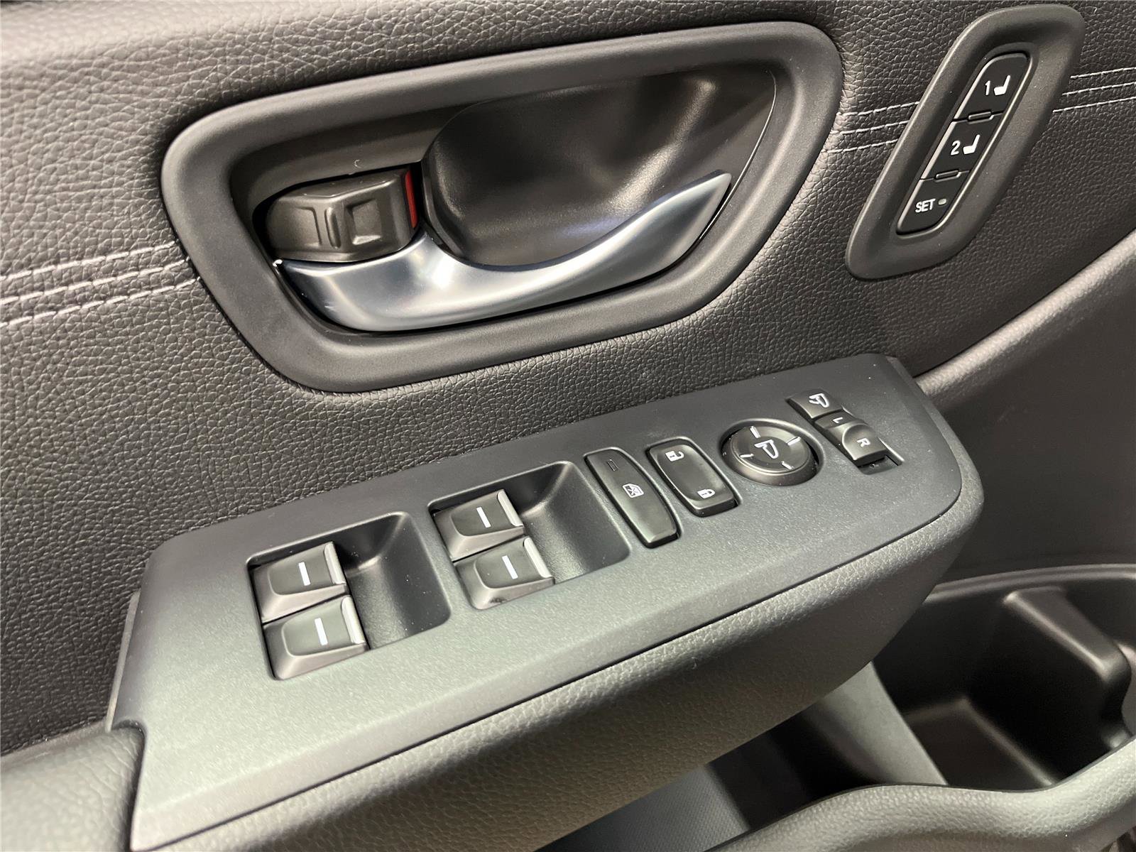 New 2026 Honda Pilot Touring image 15