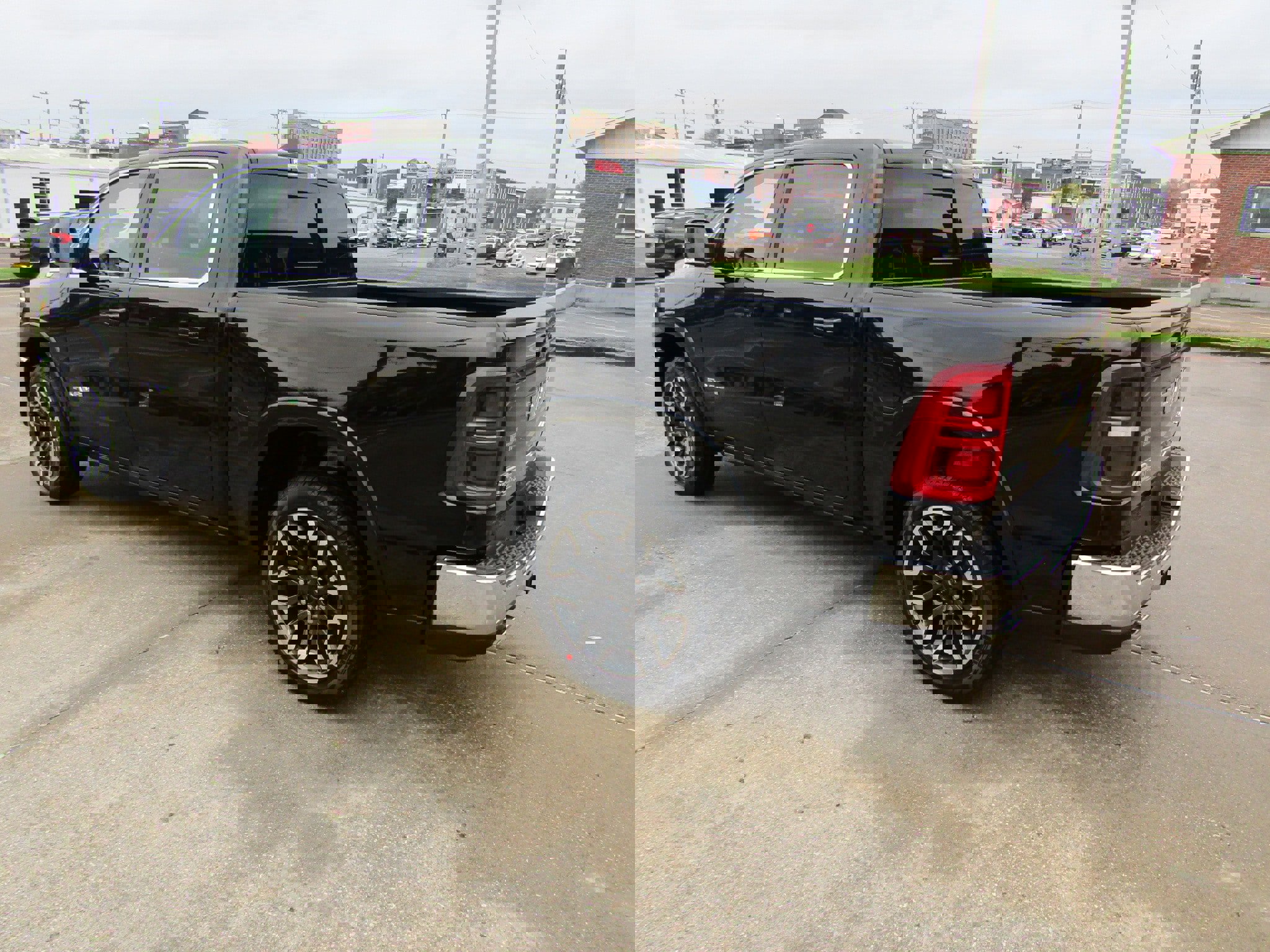 New 2026 RAM 1500 Limited image 5