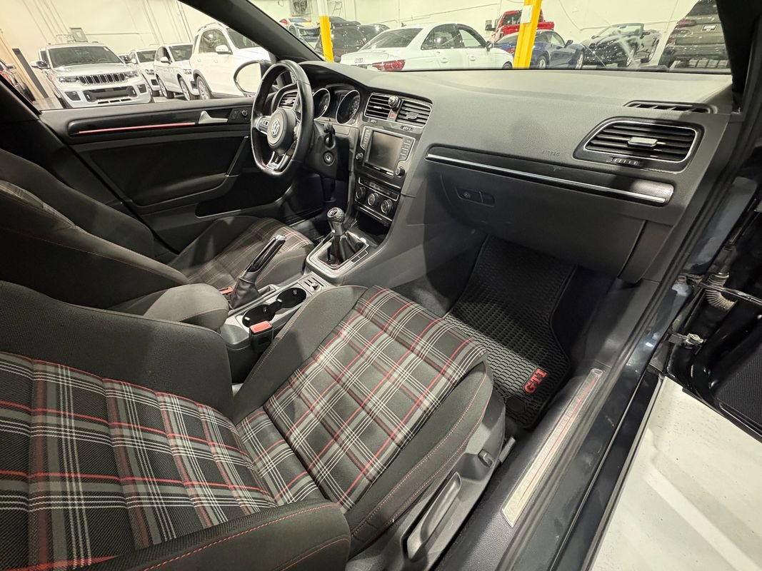 Used 2016 Volkswagen GTI S FWD image 30