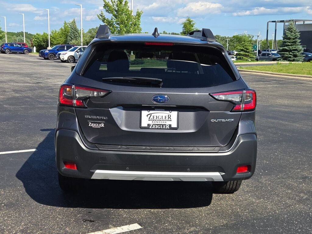 Used 2024 Subaru Outback Limited AWD/4WD image 15