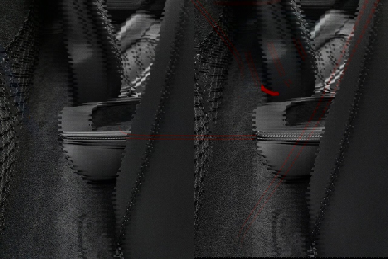 Used 2022 Ferrari F8 Tributo image 48