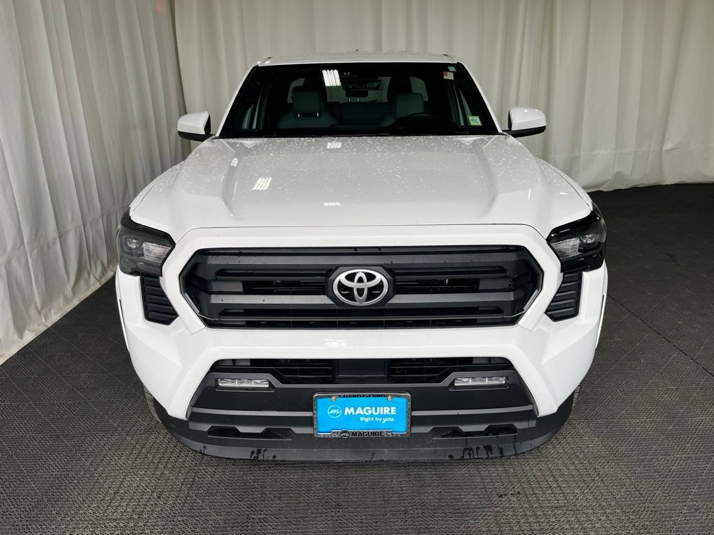 Used 2026 Toyota Tacoma SR5 AWD/4WD image 30