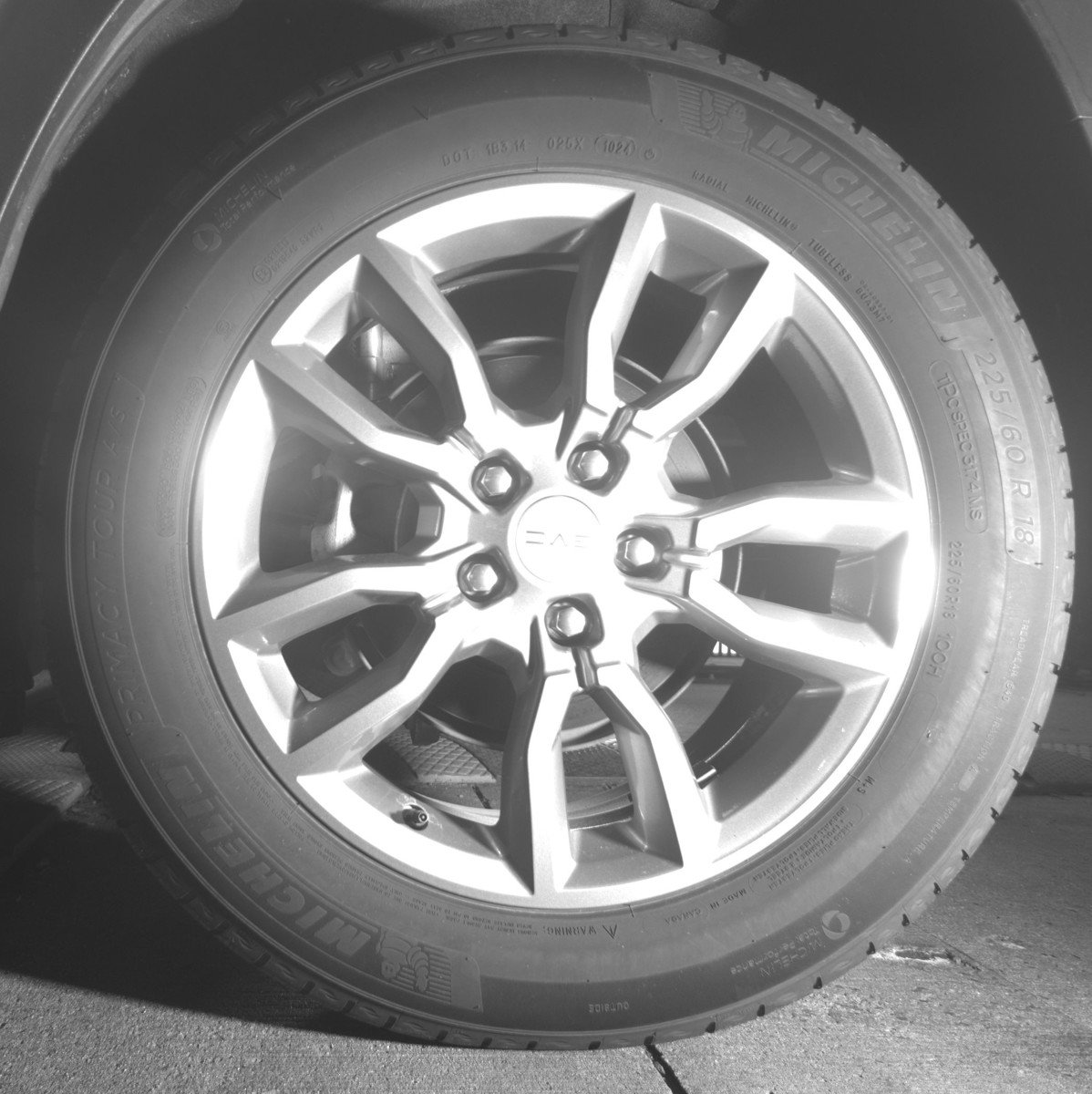 Used 2024 GMC Terrain SLT image 14
