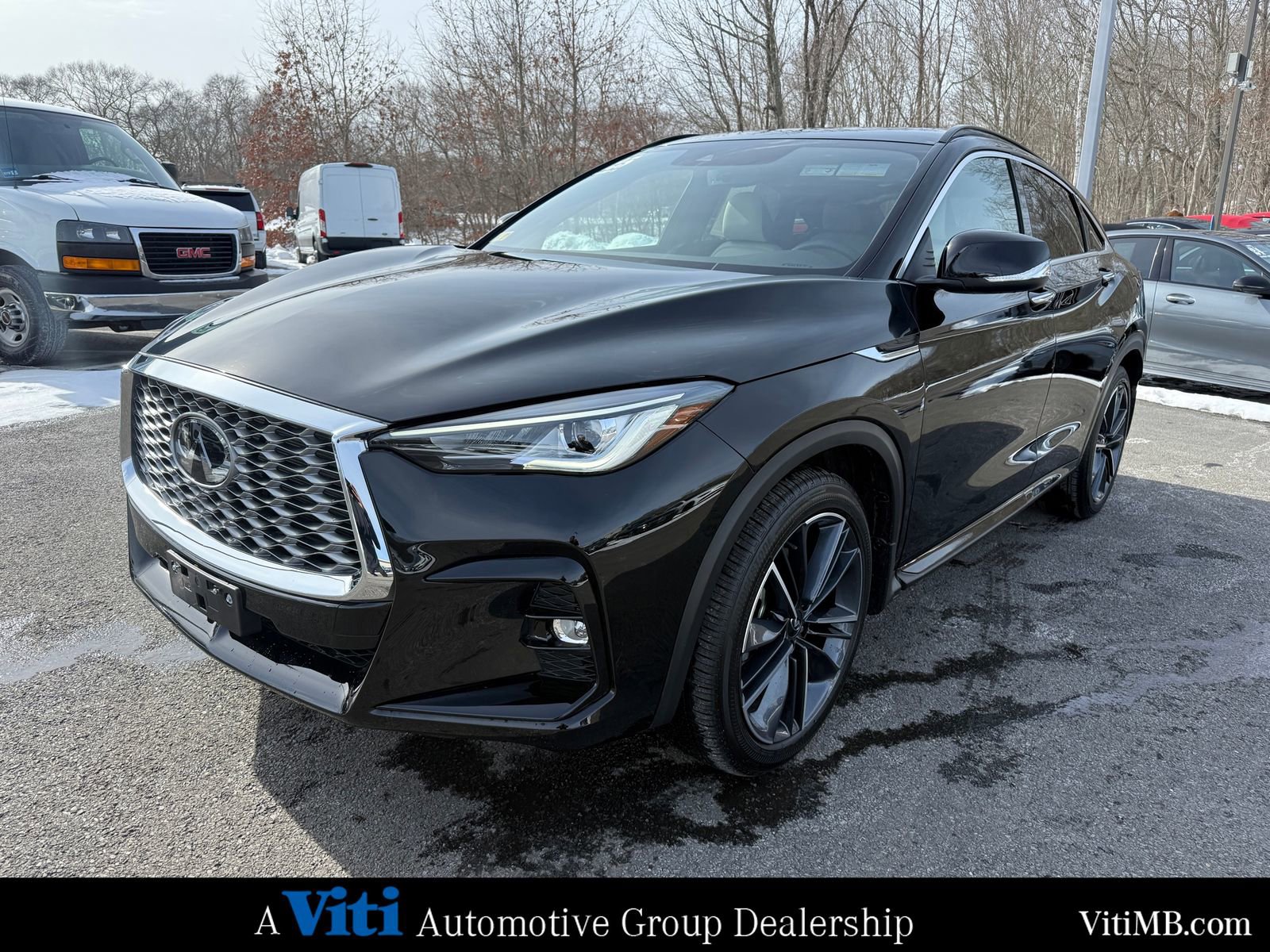 Used 2025 INFINITI QX55 Luxe w/ Cargo Package image 4