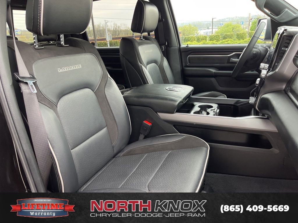 Used 2025 RAM 1500 Laramie w/ Sport Appearance Package AWD/4WD image 30