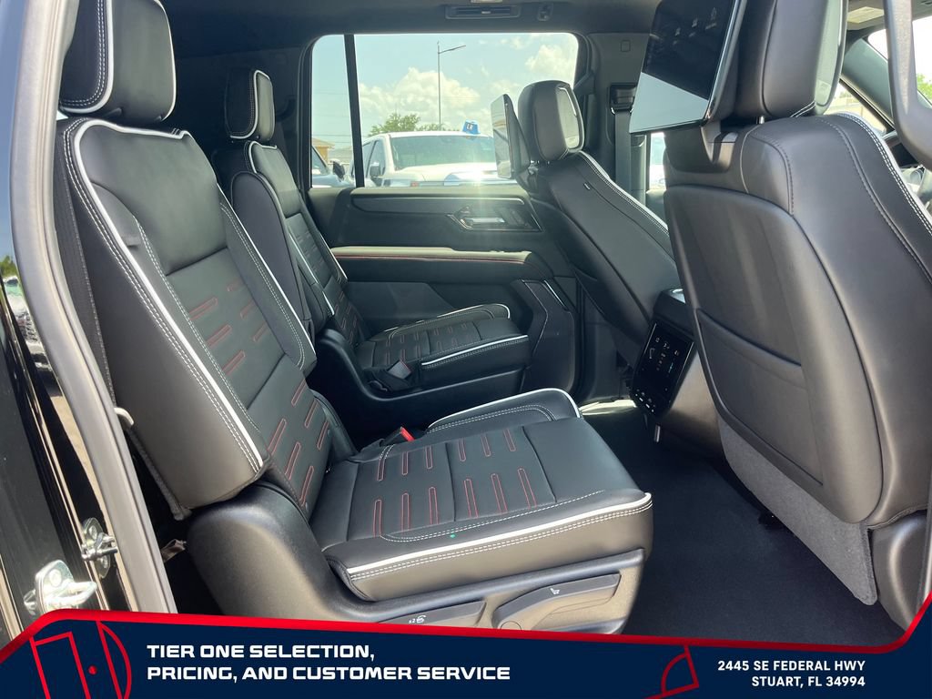 New 2026 GMC Yukon XL AT4 Ultimate AWD/4WD image 19