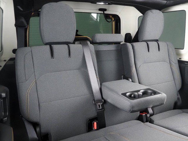 Used 2025 Jeep Wrangler 4xe Sahara w/ Safety Group AWD/4WD image 16