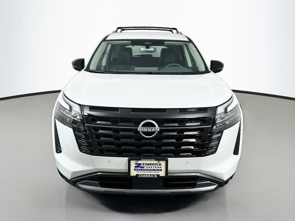 New 2026 Nissan Pathfinder SL AWD/4WD image 2