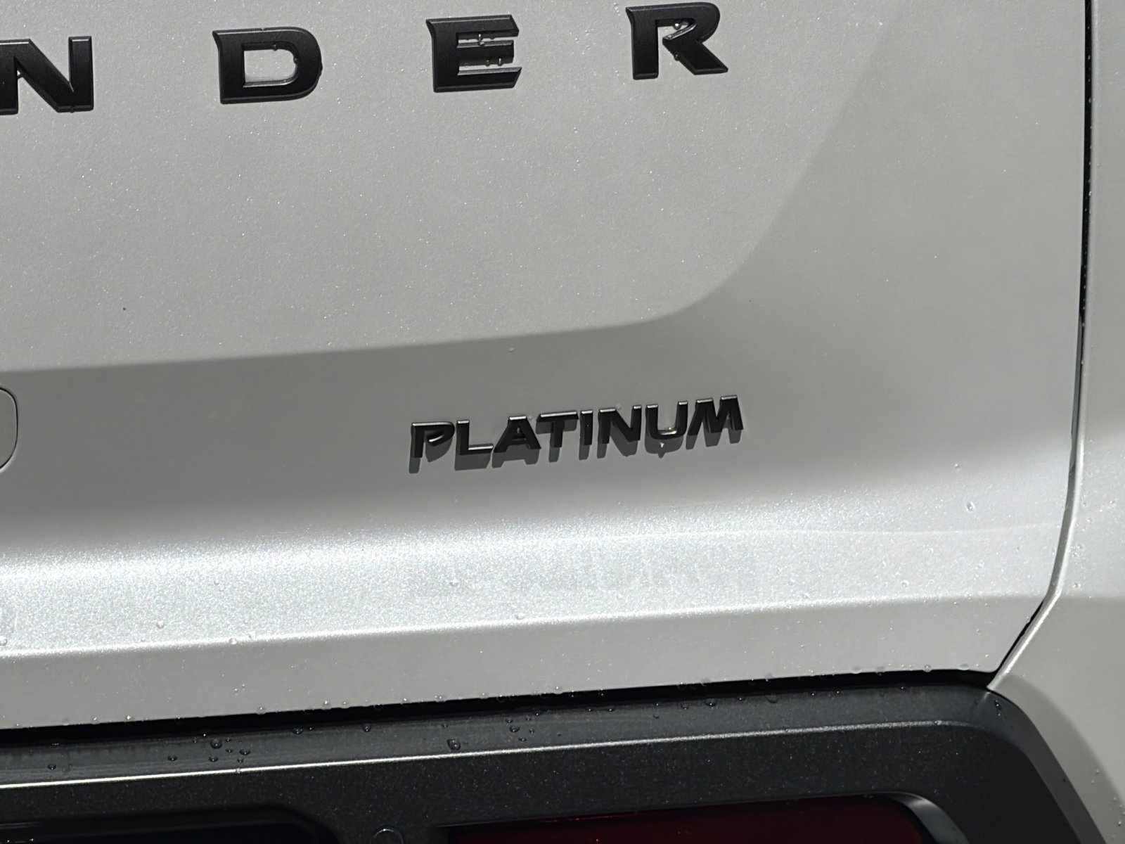 New 2026 Nissan Pathfinder Platinum FWD image 28