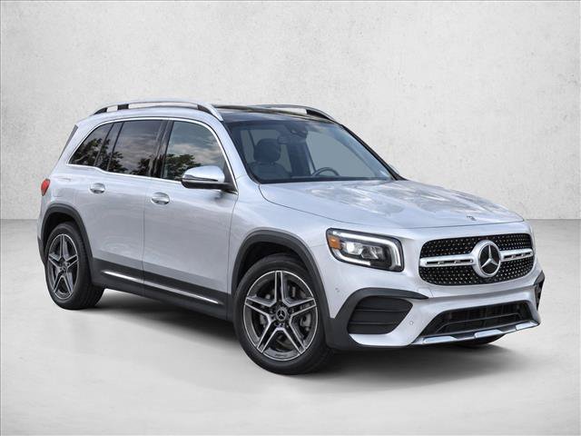 Used 2022 Mercedes-Benz GLB 250 image 3