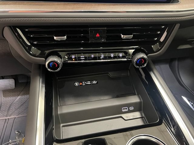 New 2026 Chevrolet Tahoe High Country AWD/4WD image 10